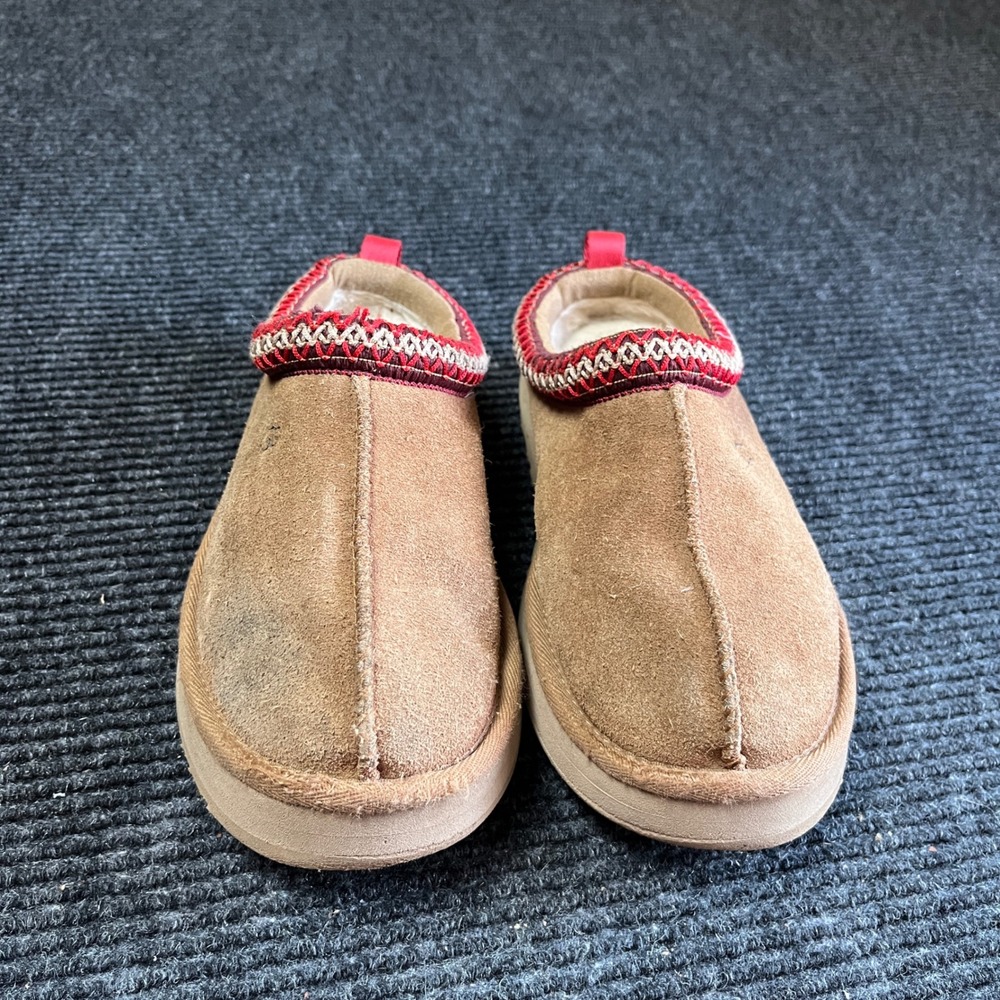 UGG Tasman Slipper Youth 4 Chestnut Suede Embroidered Braid Sheepskin Lining - Picture 2 of 9